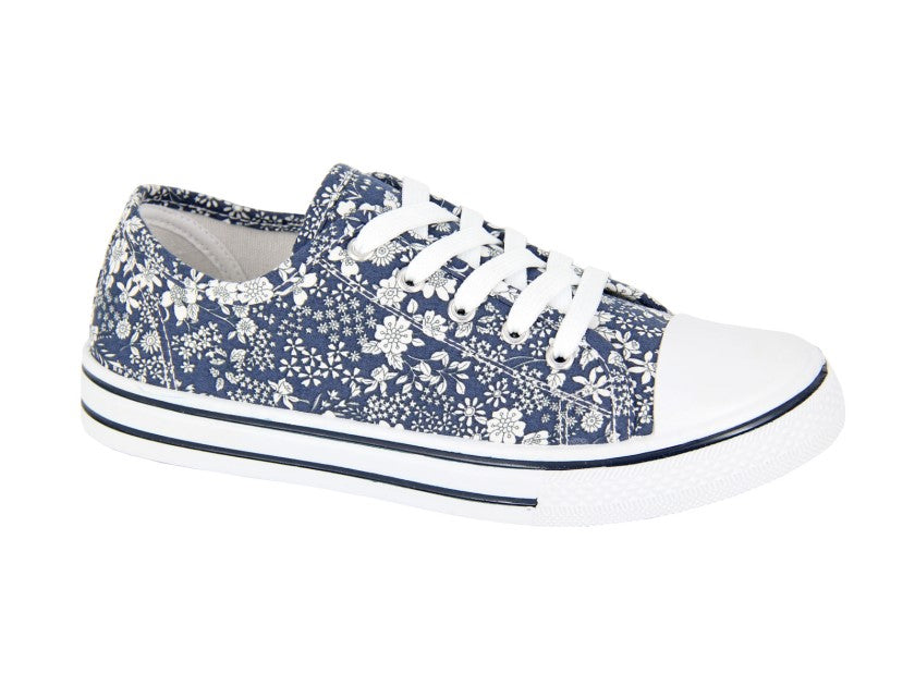 DEK 5 Eyelet Canvas Pump Shoe  (L 290C)