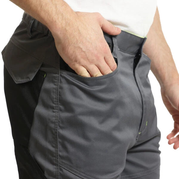 Lee Cooper Workwear LCSHO811 Hi Vis Detail Stretch Multi Pocket Work Cargo Shorts