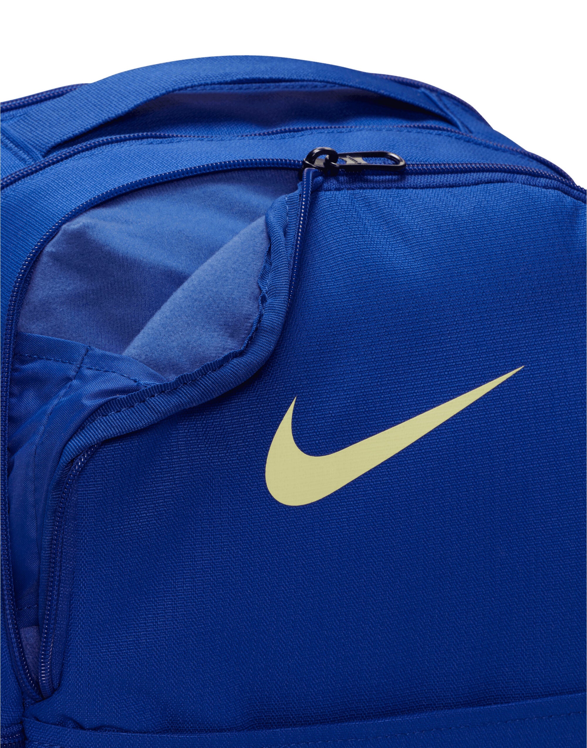 Nike Golf Brasilia Training Backpack (24L) Densely woven Polyester stands up to the bumps and scraps of everyday transport (DH7709)